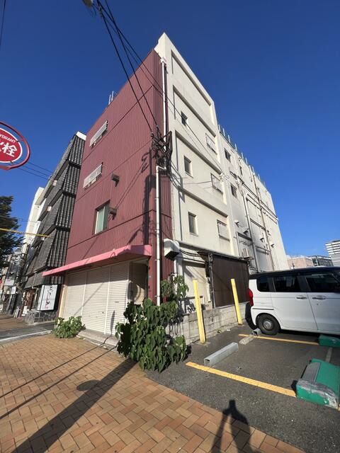 【小倉北区・小倉駅徒歩6分】JR鹿児島本線　飲食店可・1フロア1テナント・フリーレント1ヶ月　開業向け物件
